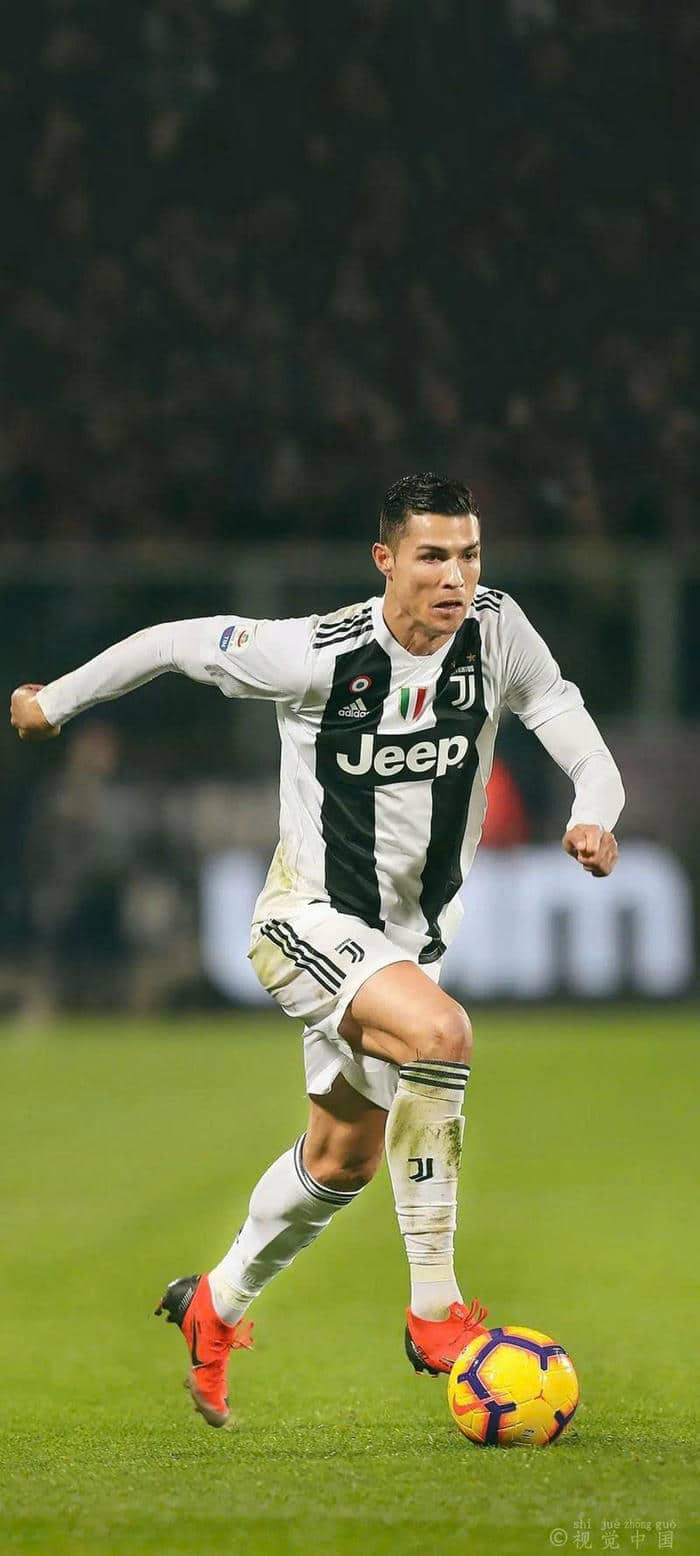 ảnh ronaldo đẹp làm hình nền