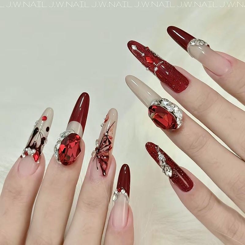 mẫu nail ẩn nhũ chân móng cho cô dâu