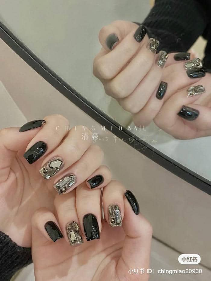 mẫu nail dành cho móng ngắn