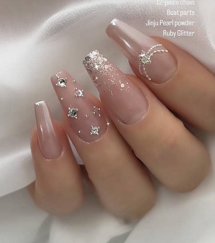 mẫu nail hồng đẹp