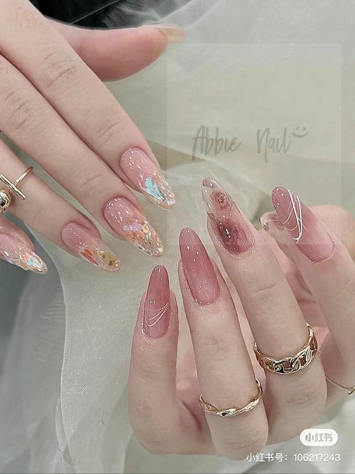 mẫu nail hồng thạch