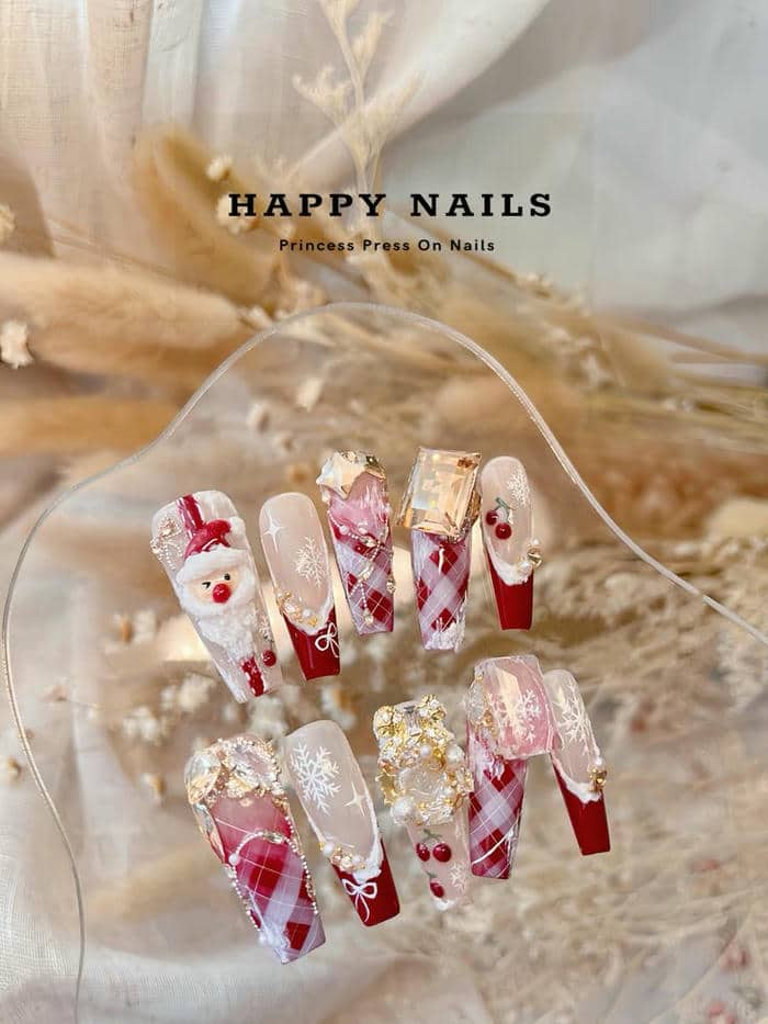 mẫu nail noel đính đá cầu kì