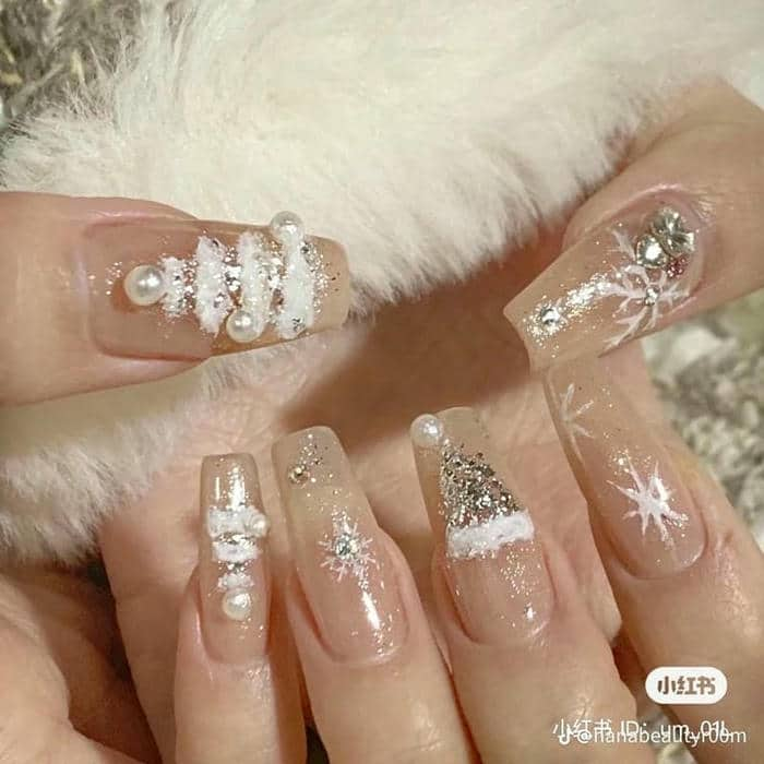 mẫu nail noel đơn giản