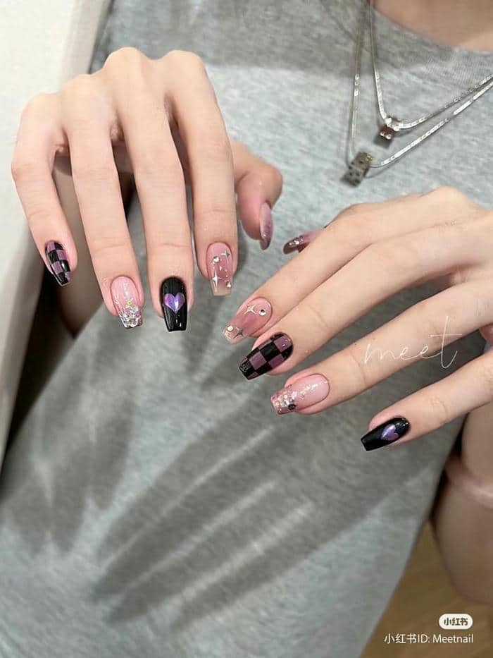 nail caro đen trắng