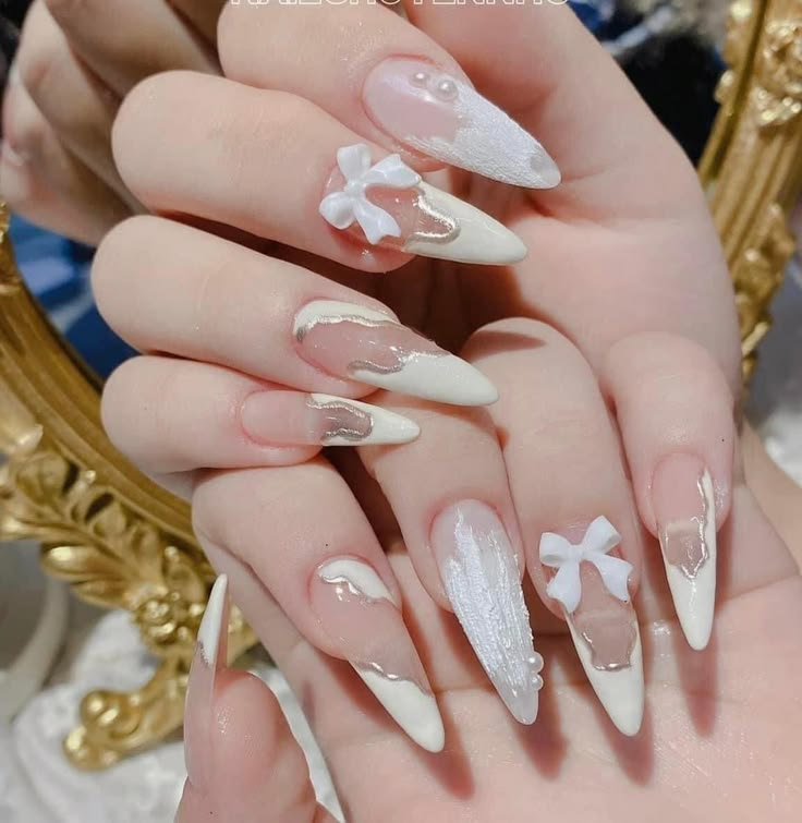 nail cô dâu màu trắng nhọn