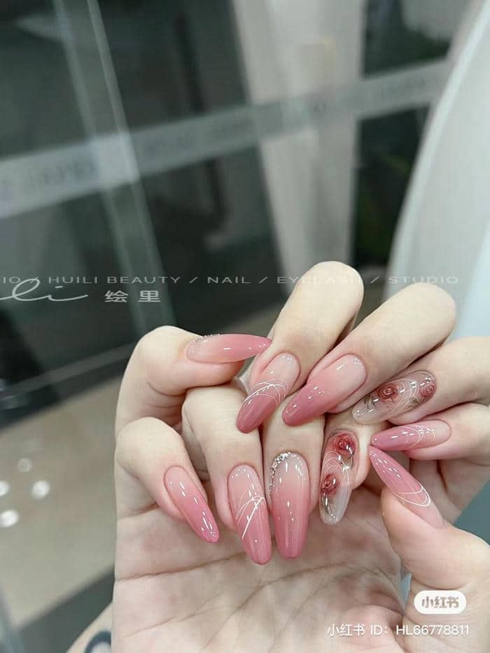 nail hồng nhạt