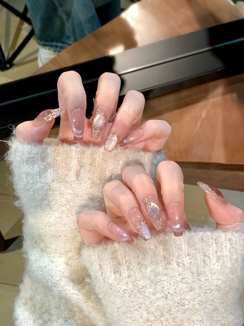 nail mắt mèo hồng