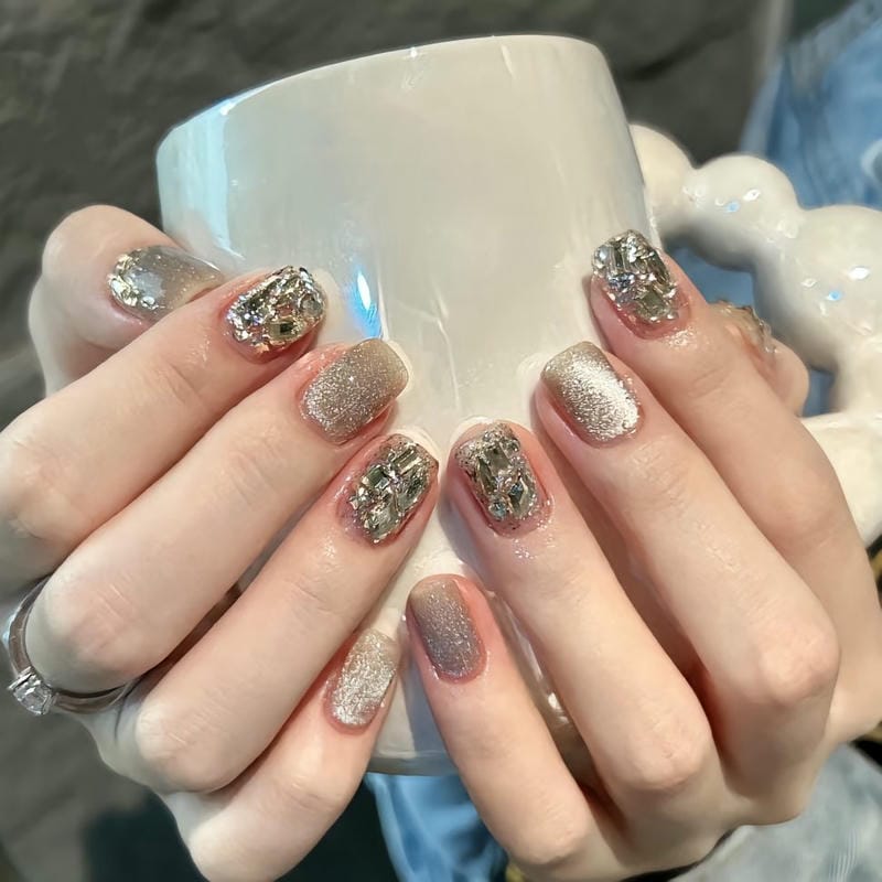 nail mắt mèo xám