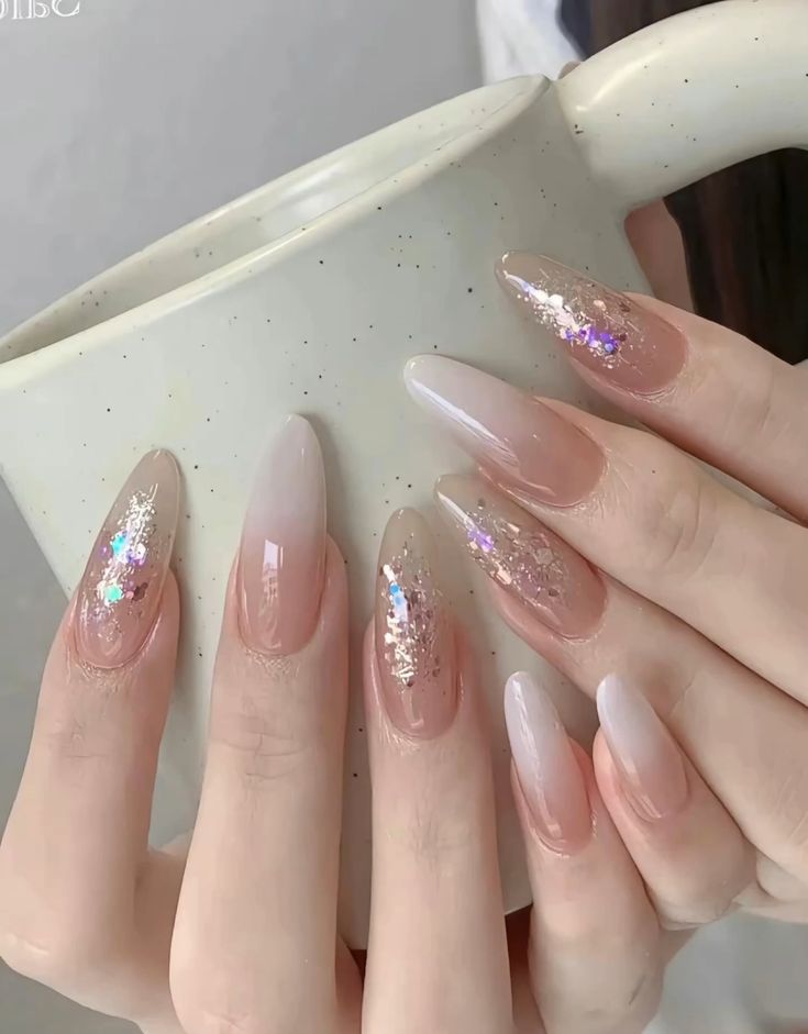 nail màu hồng thạch ombre