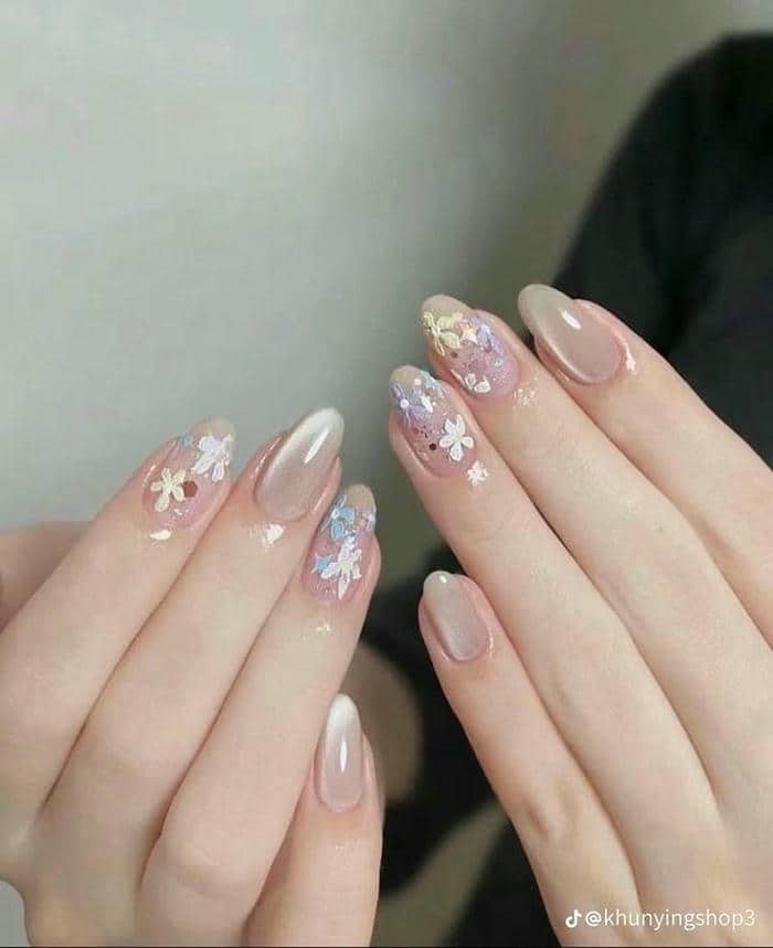 nail móng ngắn nhẹ nhàng cho da ngăm