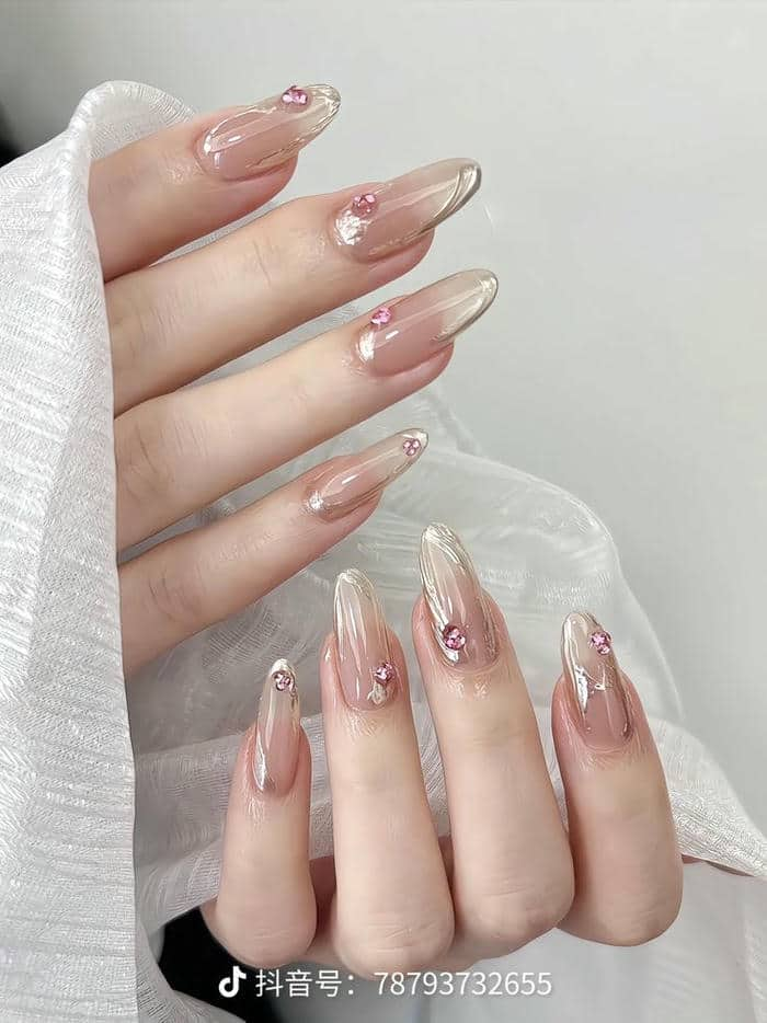 nail nhọn tròn tráng gương