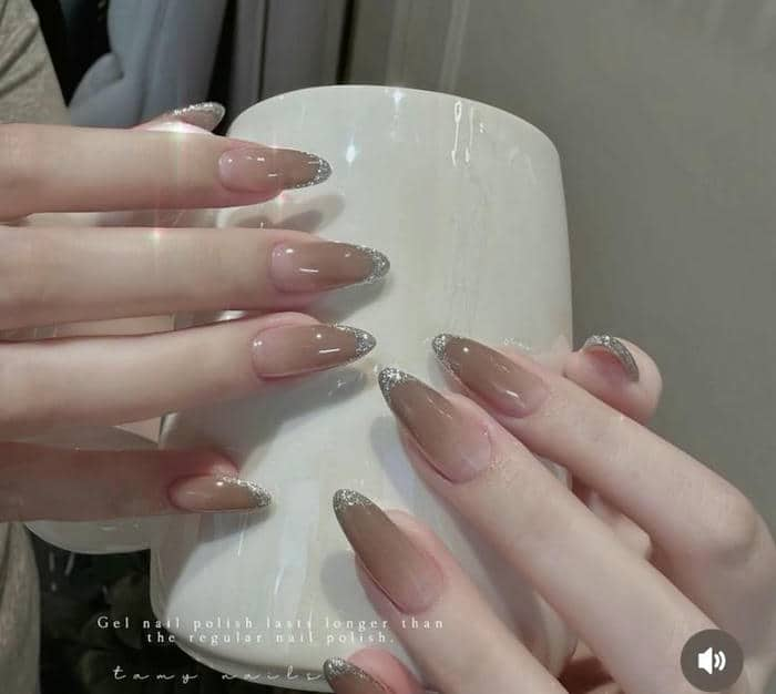 nail ombre from nhọn