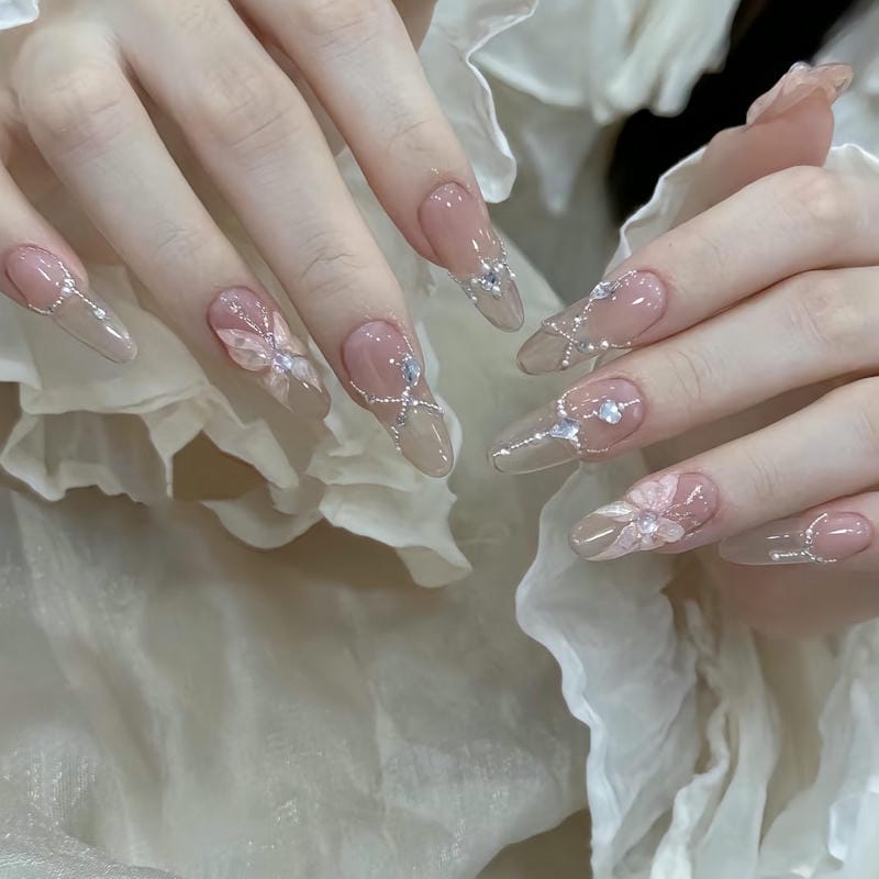 nail tết đính nơ tiểu thư