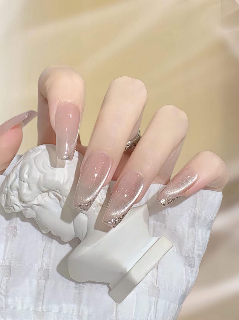 nail tết mĩ nhũ đơn giản