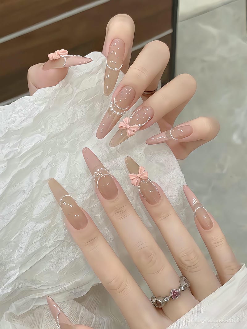 nail tết nhọn đính nơ tiểu thư