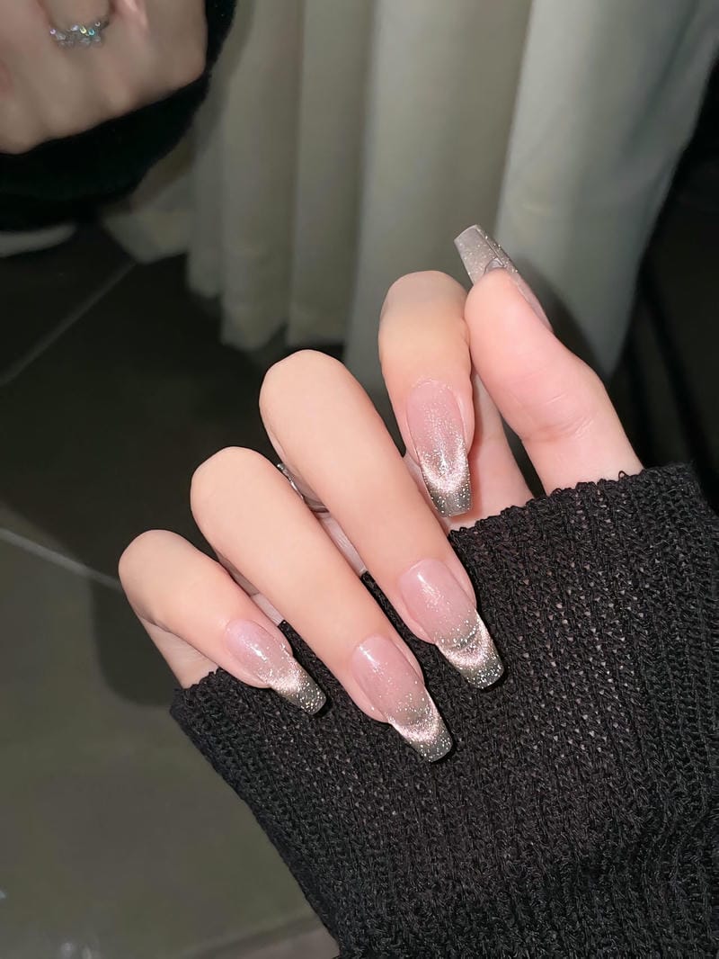 nail thạch hồng mắt mèo