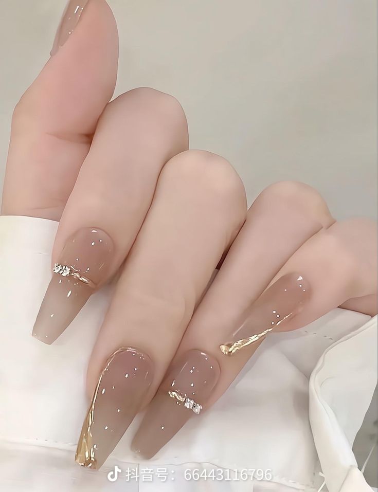 nail thạch nâu