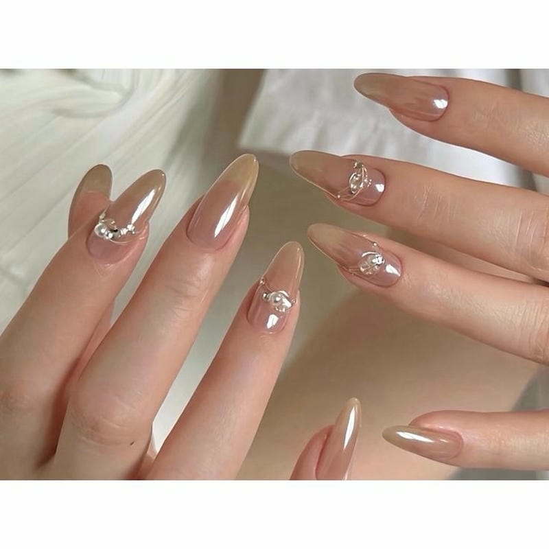 nail thạch tráng gương