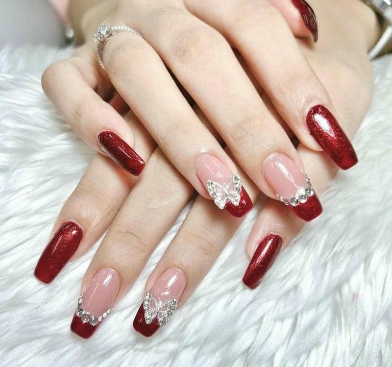 sang chảnh mẫu nail đẹp màu đỏ